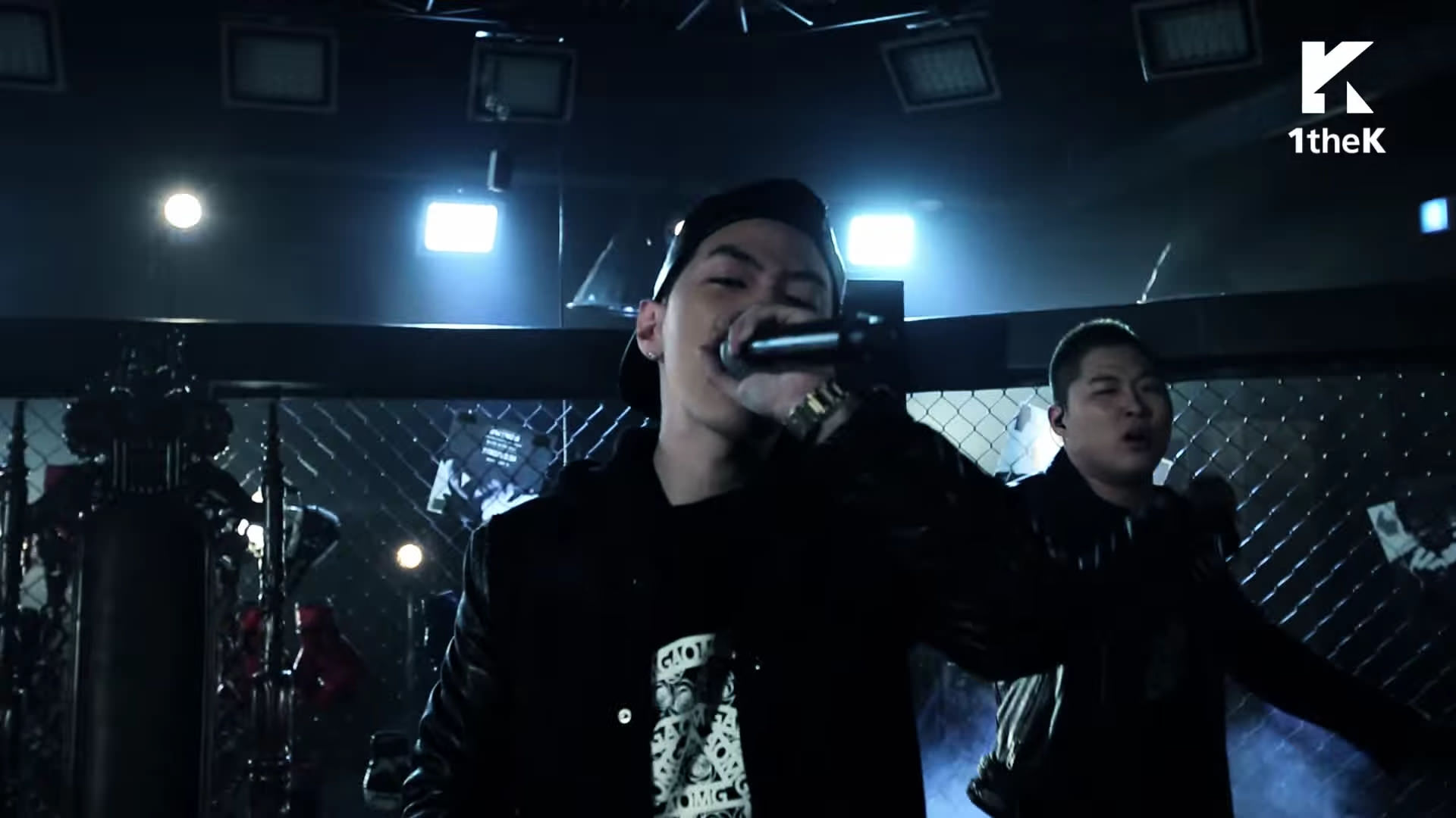 LIVE: Swings 스윙스 Victorious 2 이겨낼거야 2 Feat. GRAY 그레이