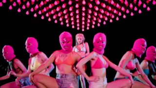 HYUNA 현아 Roll Deep 잘나가서 그래 (Feat. Ilhoon 정일훈 Of BTOB)